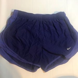 🌼2 for $25! Nike womens running shorts